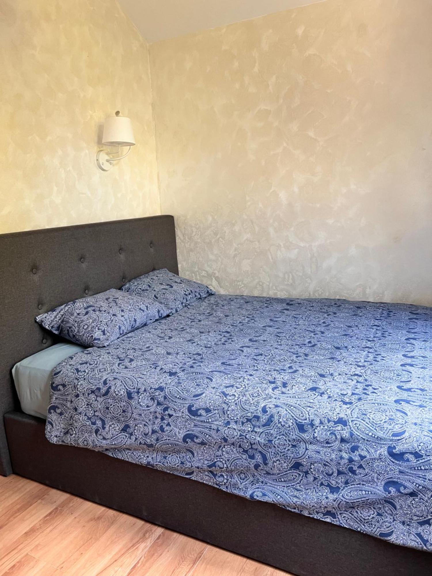 Homies Inn Celiny  Phòng bức ảnh